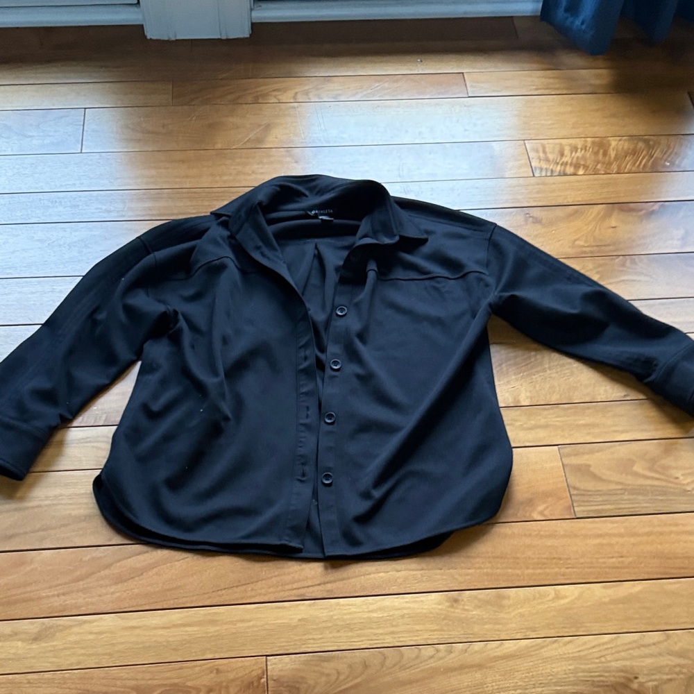 Athleta Classic Black Shirt